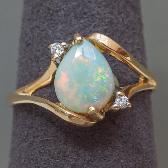 14K Gold Australian Opal & Diamond Ring – Vintage 1990s Setting, Size 6.75 - Picture 1 of 16